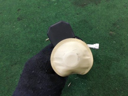油位传感器 SUBARU LANCASTER OEM 42081AE010 BHE 2000 EZ30