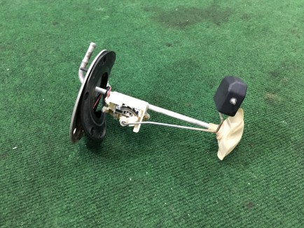 油位传感器 SUBARU LANCASTER OEM 42081AE010 BHE 2000 EZ30