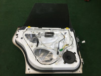 左后门 SUBARU LANCASTER OEM 60400AE430 BHE 2000 white / grey 0U4