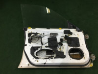 左フロントドア SUBARU LANCASTER OEM 60009AE050 60009AE070 BHE 2000 white / grey 0U4