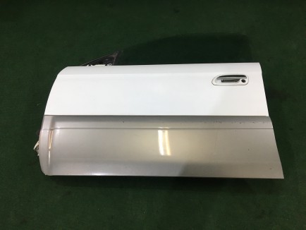 左フロントドア SUBARU LANCASTER OEM 60009AE050 60009AE070 BHE 2000 white / grey 0U4