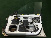 Porta dianteira direita SUBARU LANCASTER OEM 60009AE040 60009AE060 BHE 2000 white / grey 0U4