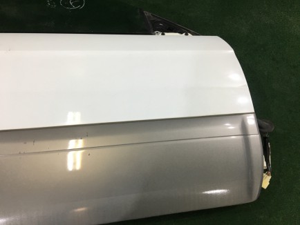 Porta dianteira direita SUBARU LANCASTER OEM 60009AE040 60009AE060 BHE 2000 white / grey 0U4
