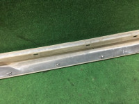 ชายบันไดซ้าย SUBARU LANCASTER OEM 91111AE090LG BHE 2000 white / grey 0U4