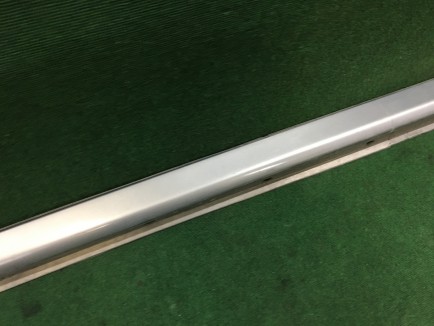 ชายบันไดซ้าย SUBARU LANCASTER OEM 91111AE090LG BHE 2000 white / grey 0U4