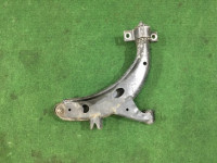 左前摆臂 SUBARU LANCASTER OEM 20200AA210 20202AE010 BHE 2000 EZ30