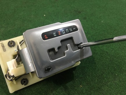 Automatic gear selector SUBARU LANCASTER OEM 35150FC000 35111AE001 BHE 2000