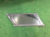 Стекло багажника правое SUBARU LANCASTER OEM 65210AE000NB 65210AE001NB BHE 2000