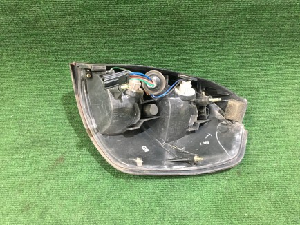 Piloto trasero izquierdo SUBARU LANCASTER OEM 84201AE091 BHE 2000