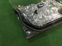 Puerta delantera izquierda SUBARU LEGACY B4 OEM 60009AE010 60009AE030 BE5 2001 Black 47A