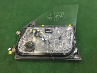 Porta dianteira direita SUBARU LEGACY B4 OEM 60009AE000 60009AE020 BE5 2001 Black 47A
