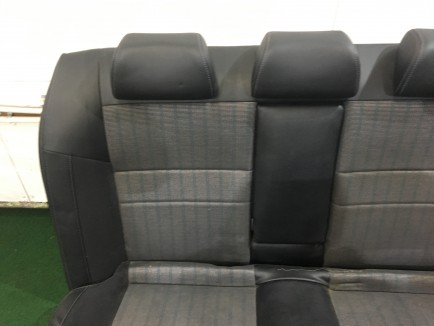 Комплект сидений SUBARU LEGACY B4 OEM 64010AE361ML 64010AE370ML 64230AE040ML 64230AE070ML BE5 2001 Black 47A