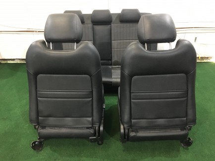 Комплект сидений SUBARU LEGACY B4 OEM 64010AE361ML 64010AE370ML 64230AE040ML 64230AE070ML BE5 2001 Black 47A