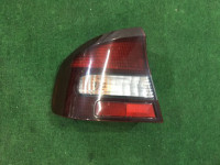 ไฟท้ายซ้าย 84201AE05A SUBARU LEGACY B4