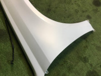 右フロントフェンダー SUBARU LEGACY OEM 57110AG0009P BP5 2004 white pearl 36J