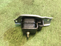 Soporte del motor izquierdo 41031AA120 41022FA000 SUBARU LEGACY