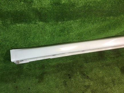 ชายบันไดขวา SUBARU LEGACY OEM 96051AG000WZ BP5 2004 white pearl 36J