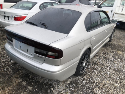 SUBARU LEGACY BE5 2000