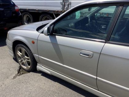 SUBARU LEGACY BE5 2000
