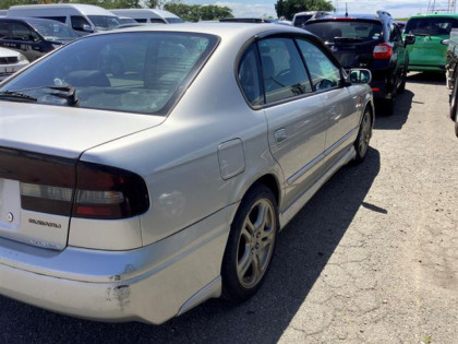 SUBARU LEGACY BE5 2000