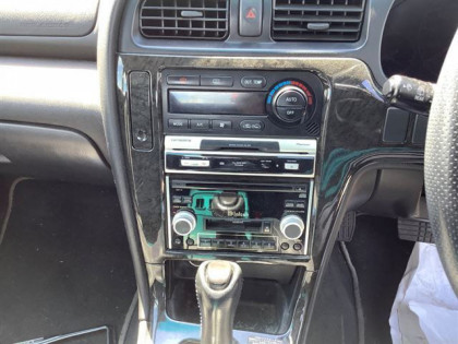 SUBARU LEGACY BE5 2000