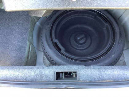 SUBARU LEGACY BE5 2000