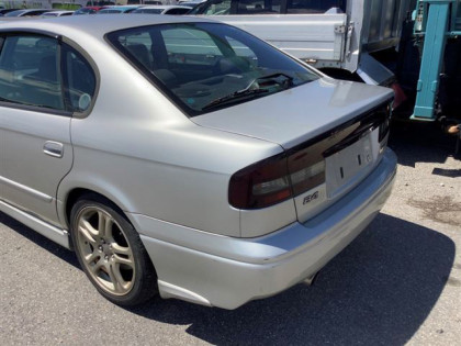 SUBARU LEGACY BE5 2000