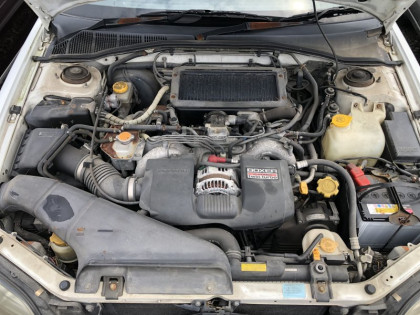 SUBARU LEGACY BE5 2000
