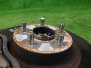 Right front wheel hub SUBARU LEGACY B4 OEM 26296AE080, 26310AC040, 26292AE020, 28012AC040, 28316AE000, BE5 2000 EJ206
