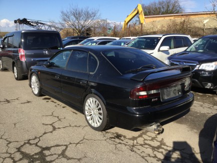 SUBARU LEGACY B4 BE5 2001