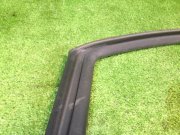 Уплотнитель дверей правый SUBARU LEGACY B4 OEM 63521AE000 BE5 2001 black 47А