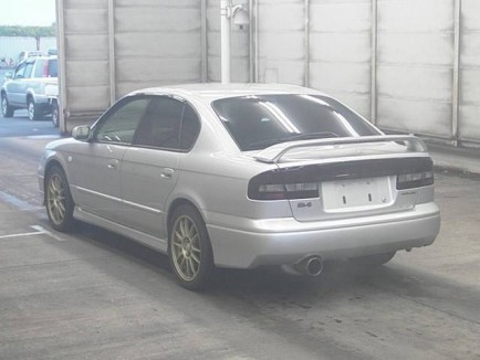 SUBARU LEGACY B4 BE5 2001