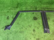 Уплотнитель дверей правый SUBARU LEGACY B4 OEM 63521AE000 BE5 2001 серый 01G