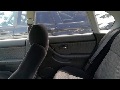 SUBARU LEGACY BE5 2001
