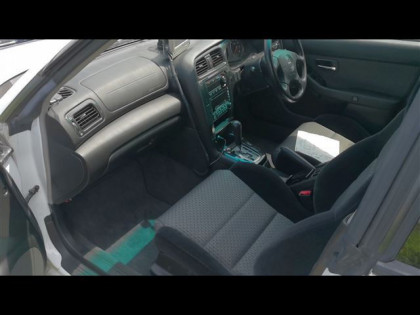 SUBARU LEGACY BE5 2001