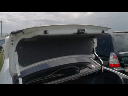 SUBARU LEGACY BE5 2001