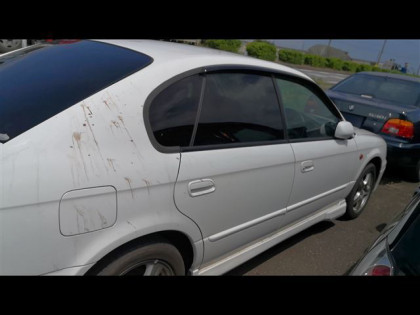 SUBARU LEGACY BE5 2001