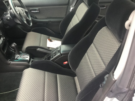SUBARU LEGACY B4 BE9 2001
