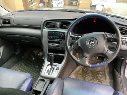 SUBARU LEGACY BE9 2001