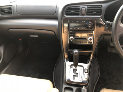 SUBARU LEGACY BEE 2003
