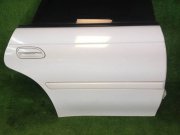 Porta traseira direita SUBARU LEGACY OEM 61400AC300, 61400AC320 BG5 1997 белый 51E