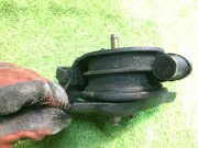 ยางแท่นเครื่องขวา 41022AC001, 41022AC000, 41022AA261 SUBARU LEGACY