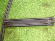 Right door seal SUBARU LEGACY OEM 62710AC100 BG5 1997 белый 51E
