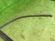 Right door seal SUBARU LEGACY OEM 62710AC100 BG5 1997 белый 51E
