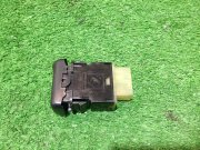 Кнопка обогрева лобового стекла SUBARU GRAND WAGON OEM 83243AC030 BG9 1996 EJ25D