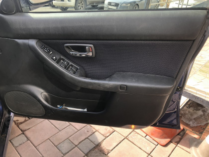SUBARU LEGACY BH5 2001