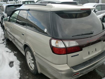 SUBARU LANCASTER BH9 1998