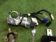 ชุดล็อกพร้อมกุญแจ SUBARU LANCASTER OEM 57491AE000, 57491AE001 BH9 1998 green 8K4