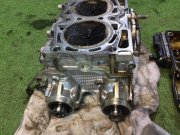 右シリンダーヘッド SUBARU LANCASTER OEM 11039AB250, 11039AB251, 11039AB252 BH9 1998 EJ254