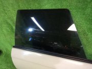 Porta traseira esquerda SUBARU LANCASTER OEM 60400AE270, 60400AE190 BH9 1999 beige 8L5